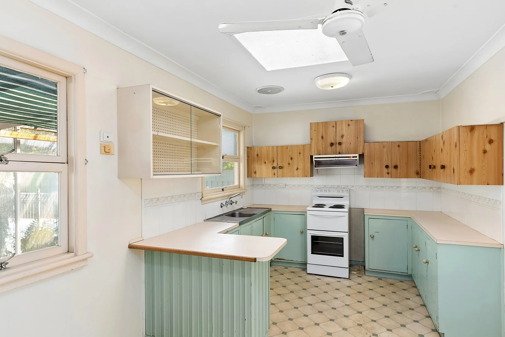 Additional image 3 of 54 Camellia Circle, Woy Woy NSW 2256