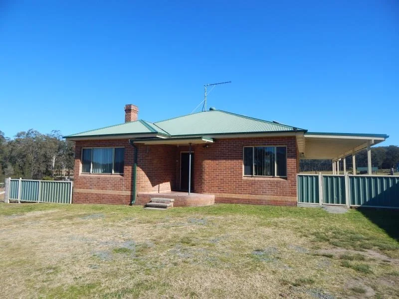 9 Notts Lane, Glen Oak NSW 2320