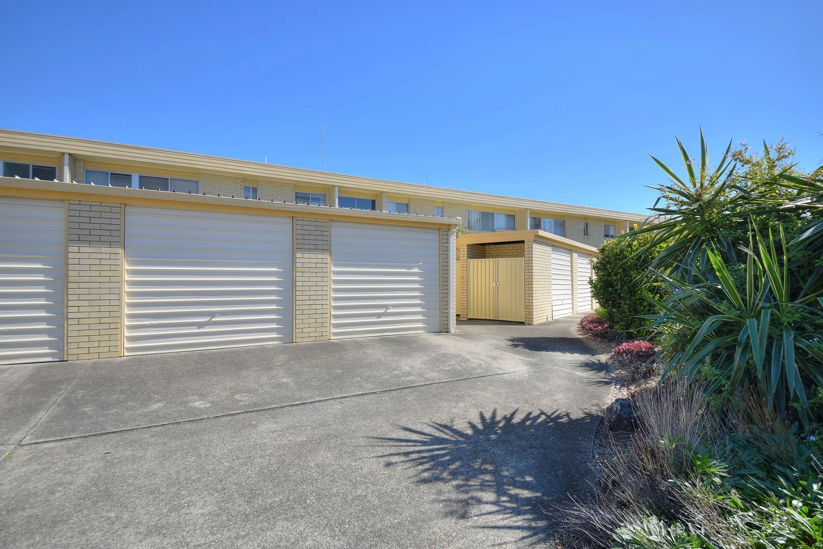 Additional image 10 of 4/20 Aquila Court, Mermaid Waters QLD 4218