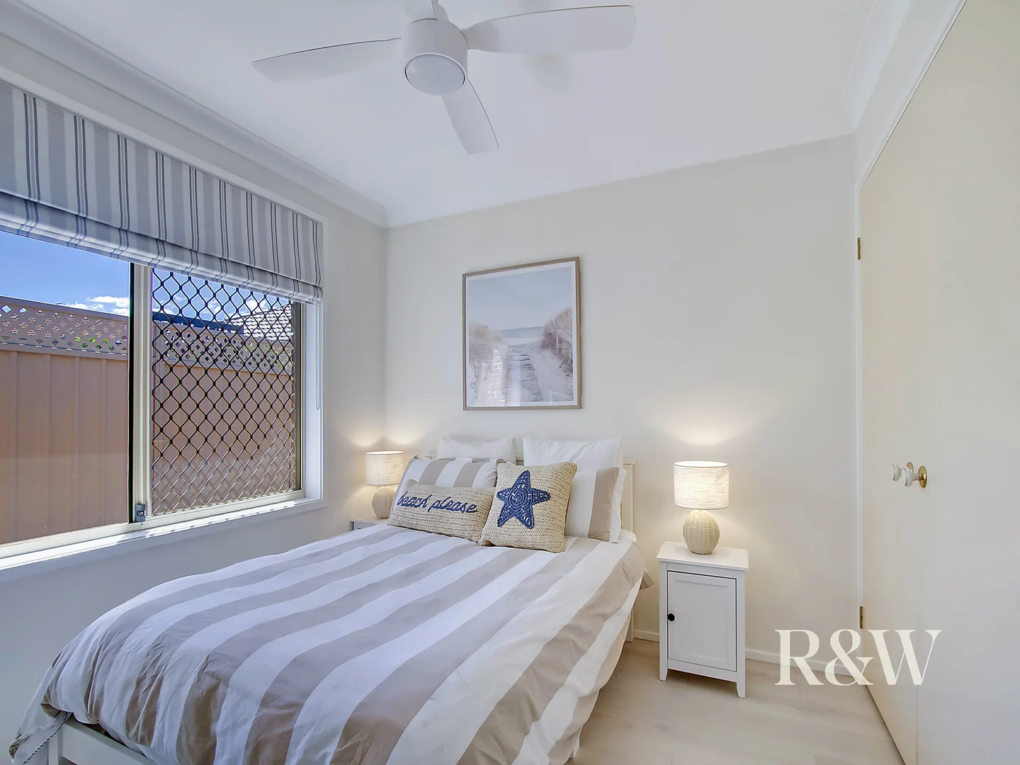 Additional image 6 of 122 Explorers Way, St Clair NSW 2759