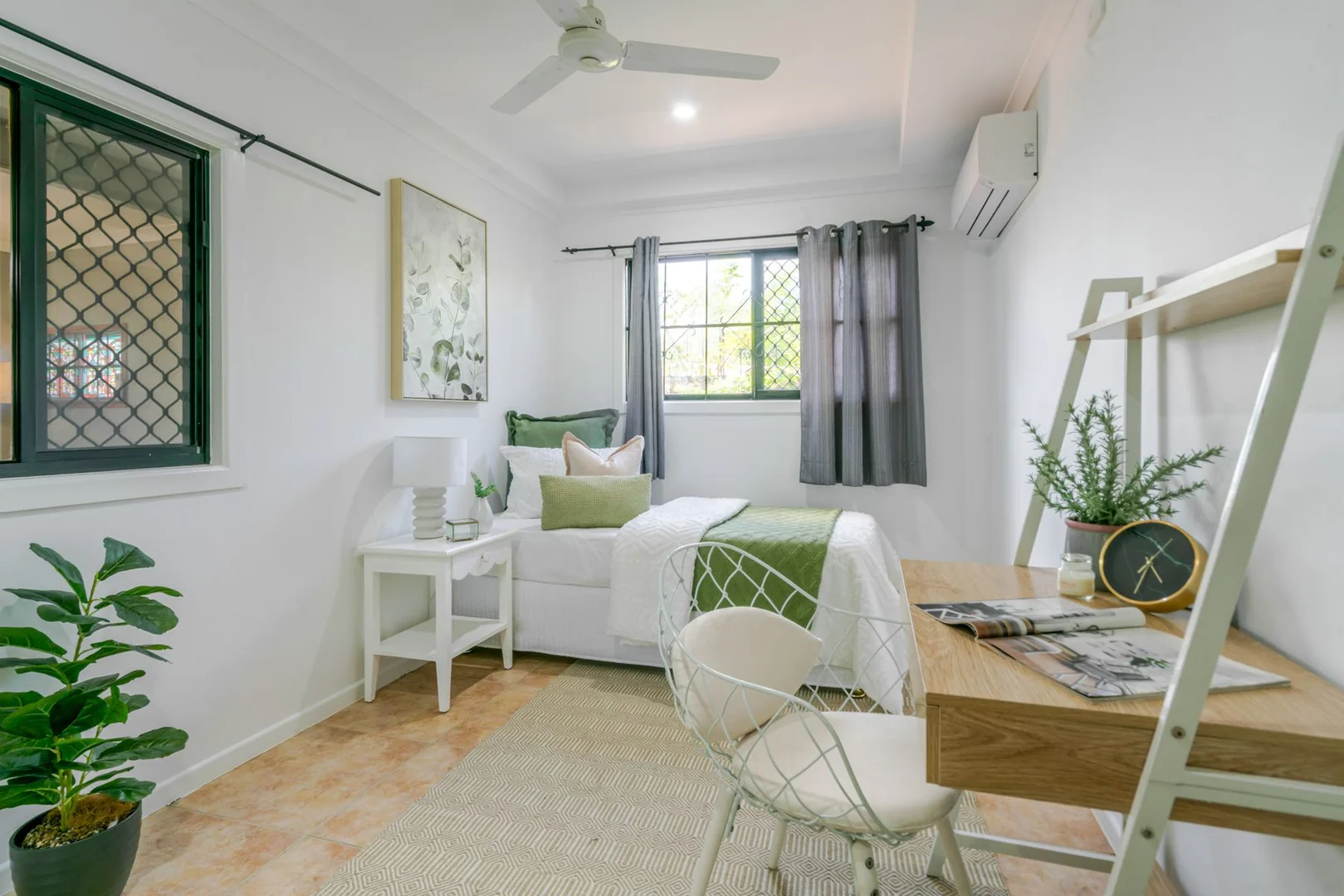 Additional image 11 of 28 Earl, Westcourt QLD 4870