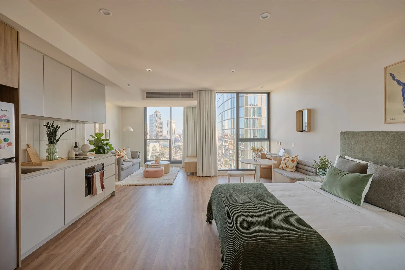 2704/205 Normanby Road, Southbank VIC 3006