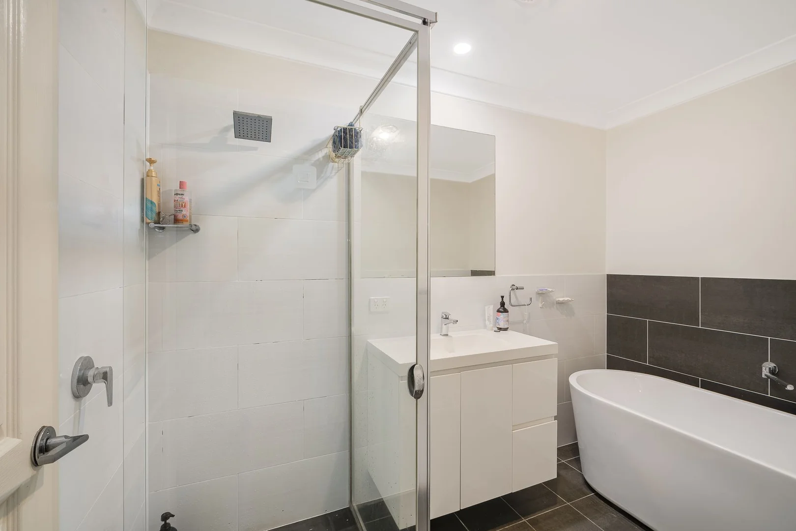 Additional image 7 of 2/29 Robert Street, Wallsend NSW 2287