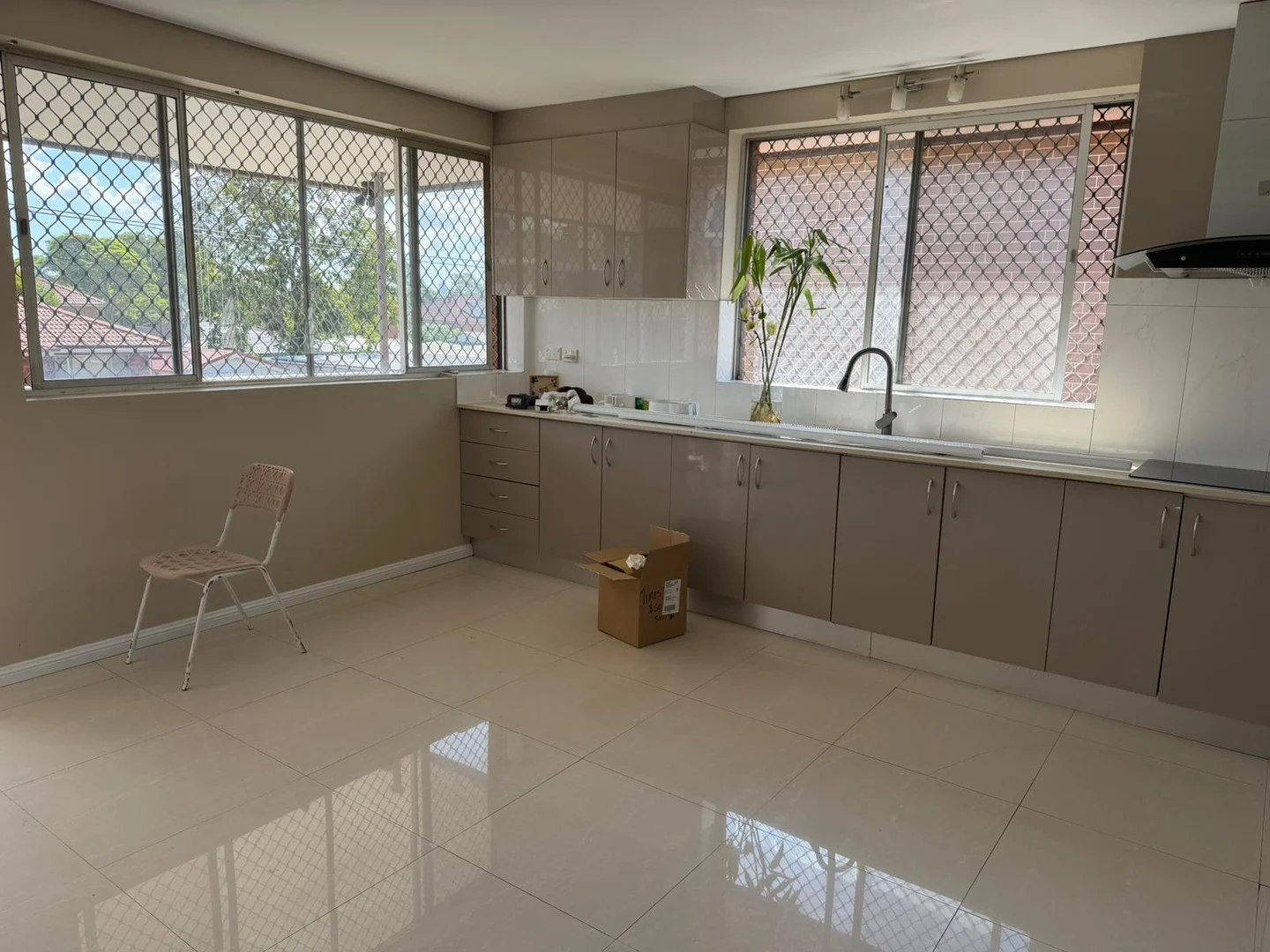 L2-2 Eric Crecent, Lidcombe NSW 2141