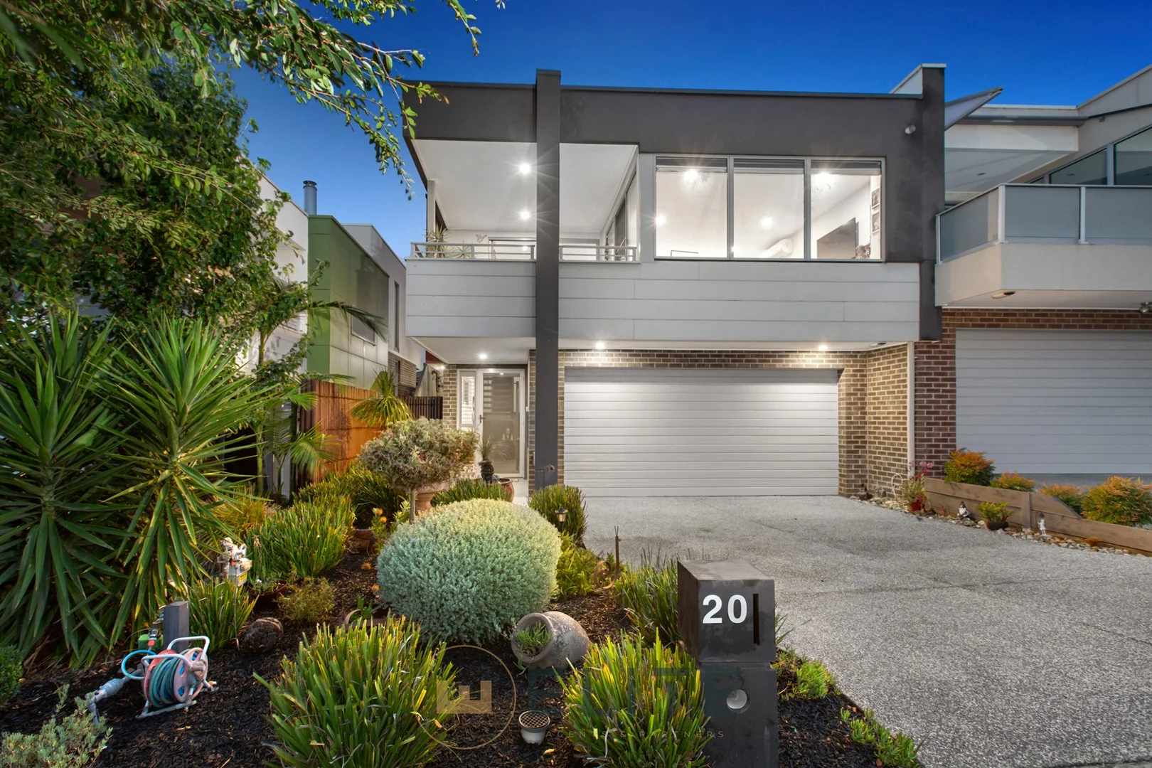 20 Aramon Way, Berwick VIC 3806