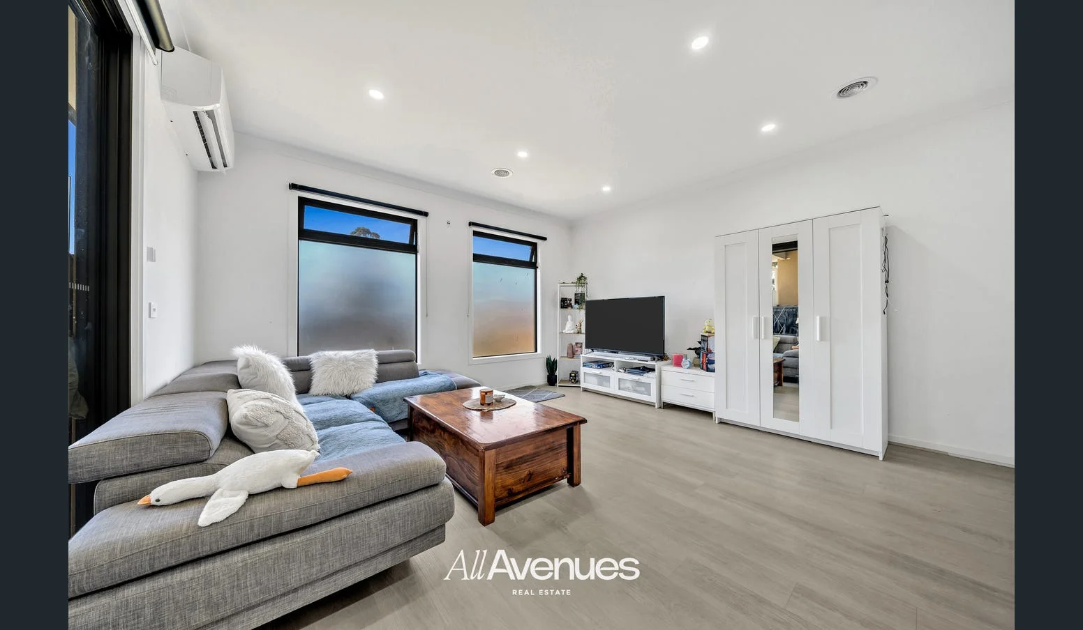 Additional image 2 of 18B Scott St, Cranbourne VIC 3977