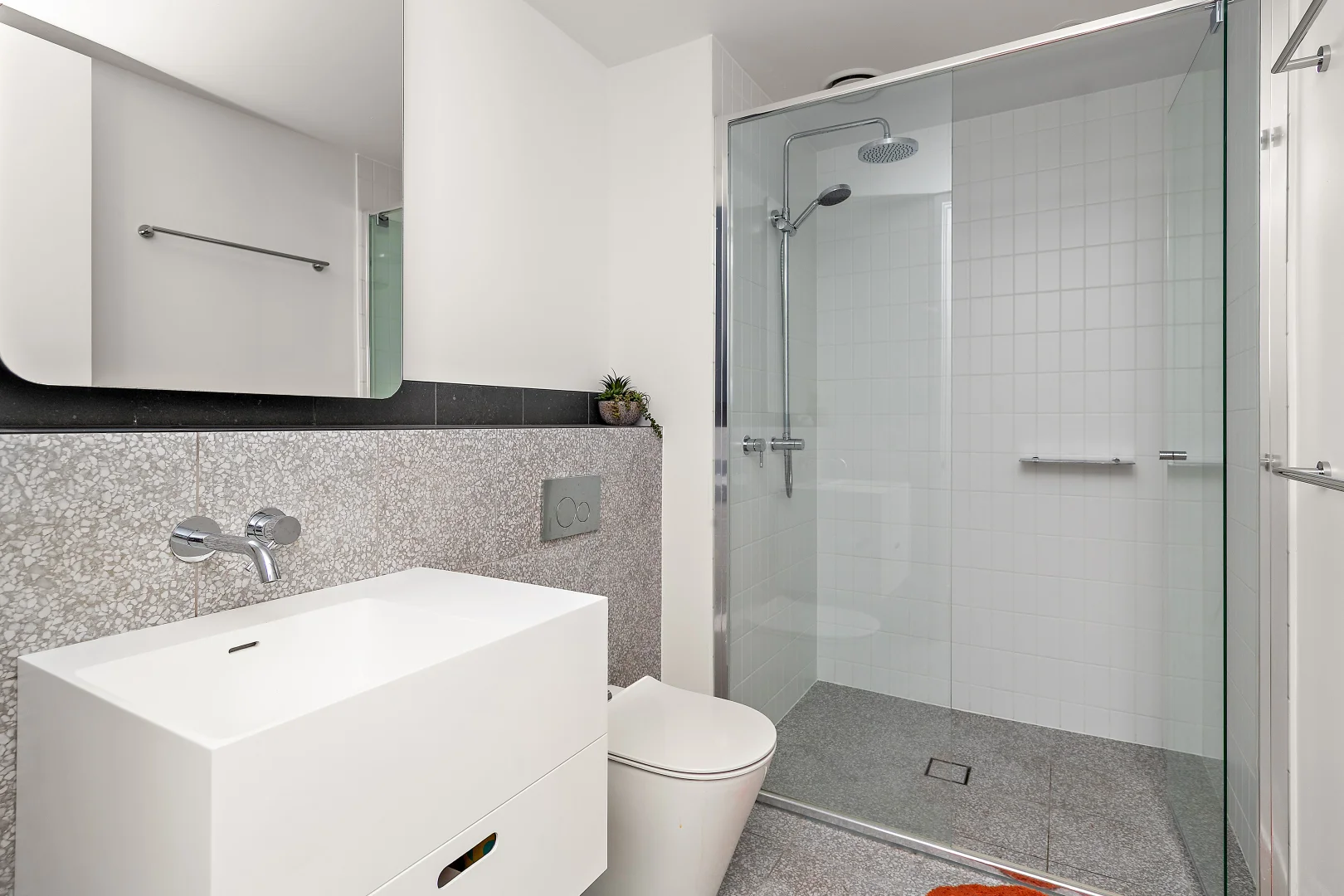Additional image 3 of Level 7, 706/5 Merewether Street, Newcastle NSW 2300