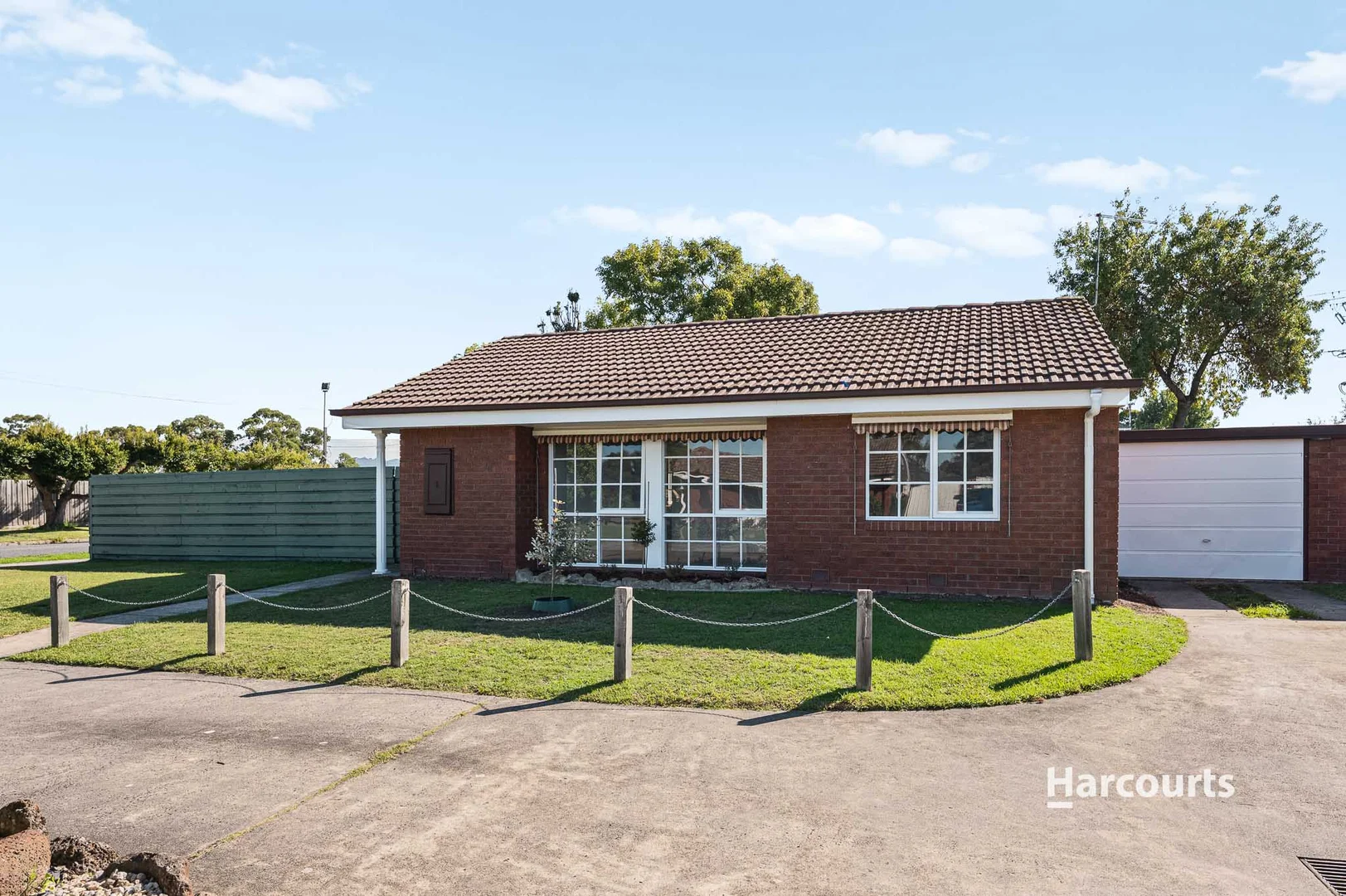 1/24-26 Henry Street, Pakenham VIC 3810