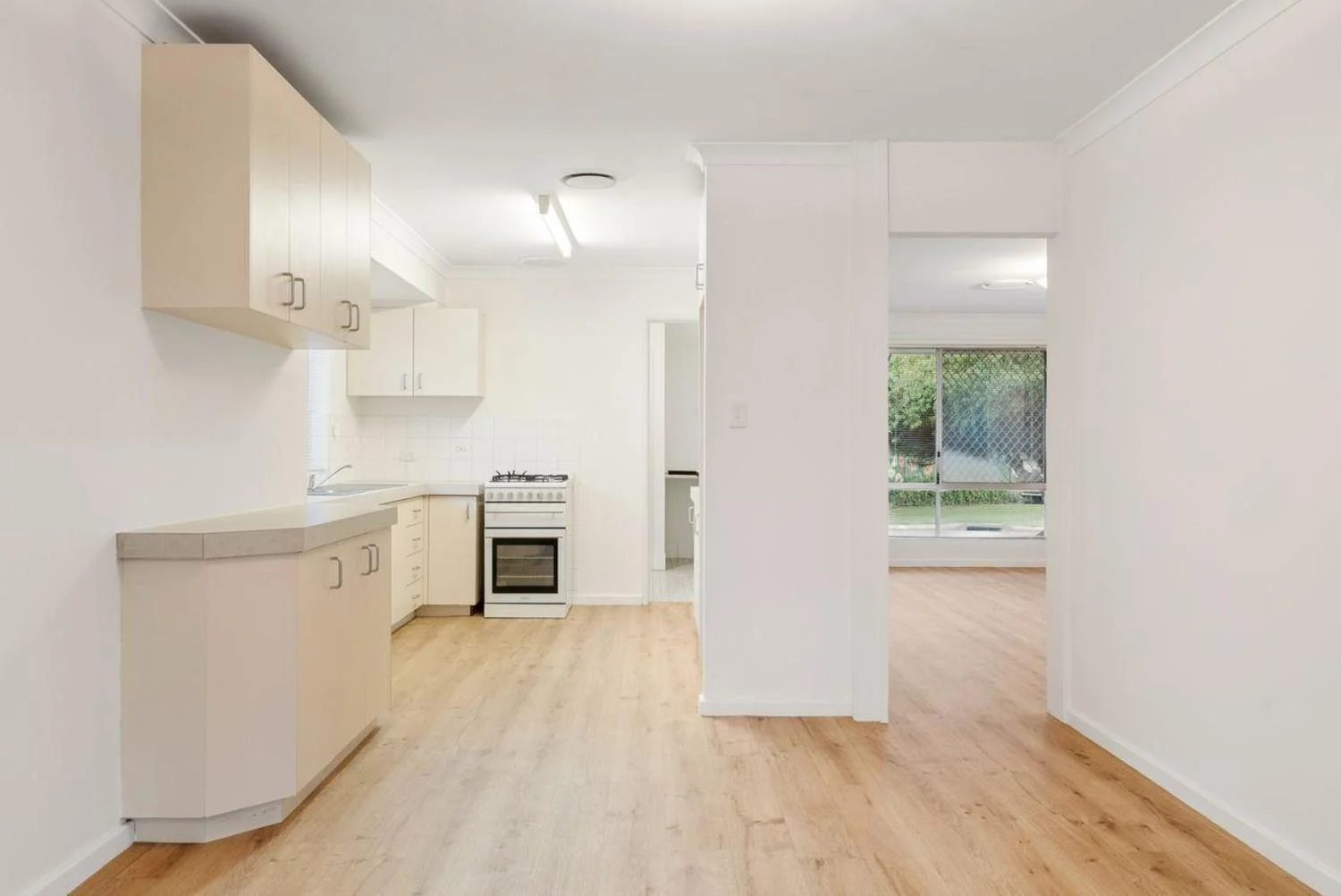 Additional image 12 of 5 Parrotbush Crescent, Ellenbrook WA 6069