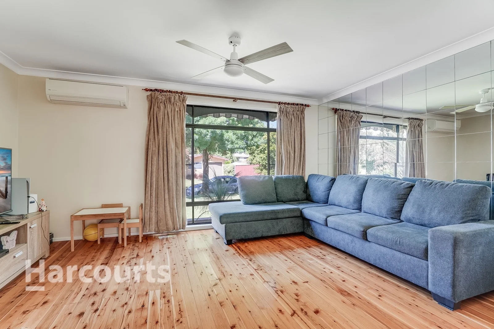 Additional image 2 of 20 & 20a Semillon Crescent, Eschol Park NSW 2558
