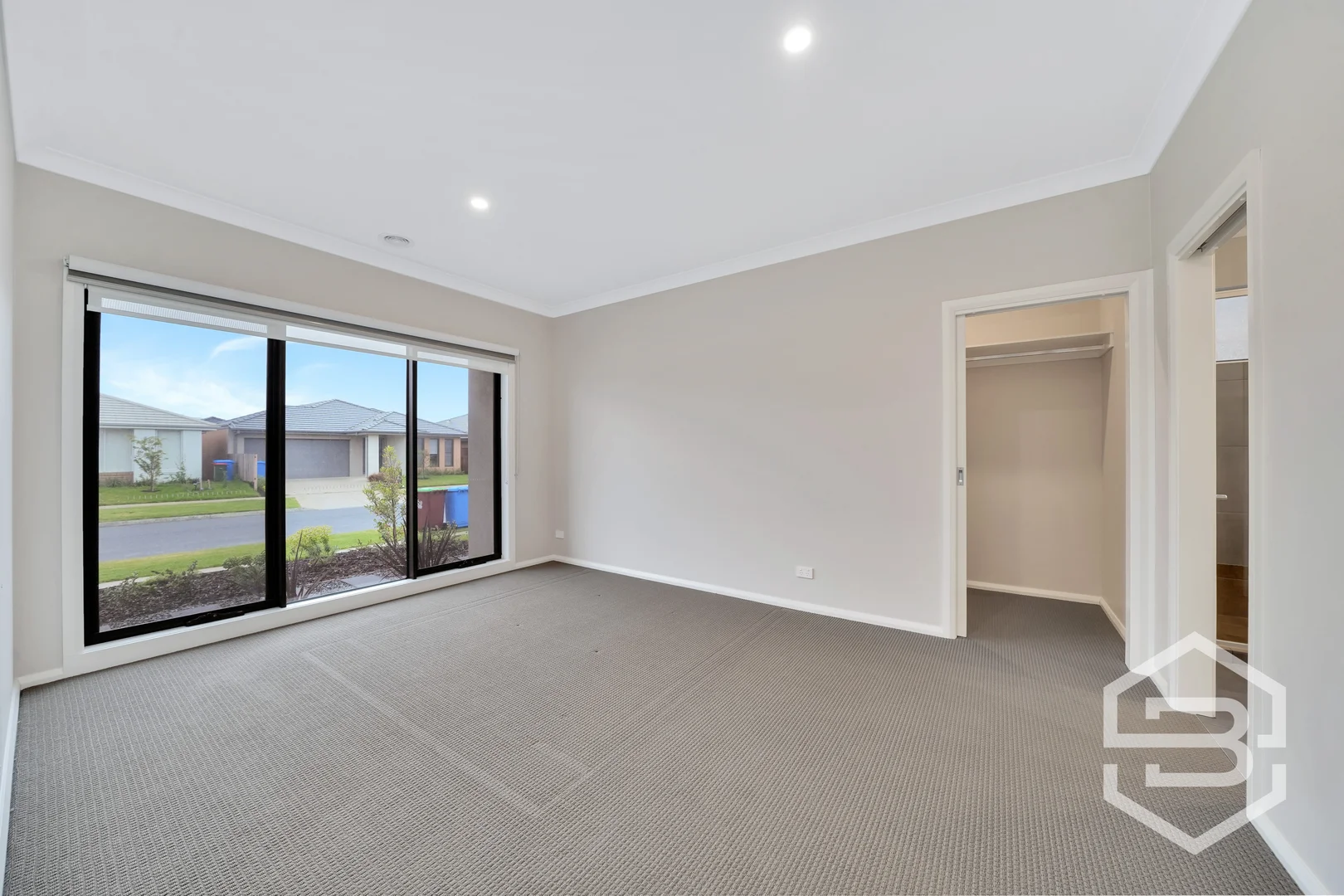 Additional image 8 of 7 Handsome Ave, Clyde North VIC 3978