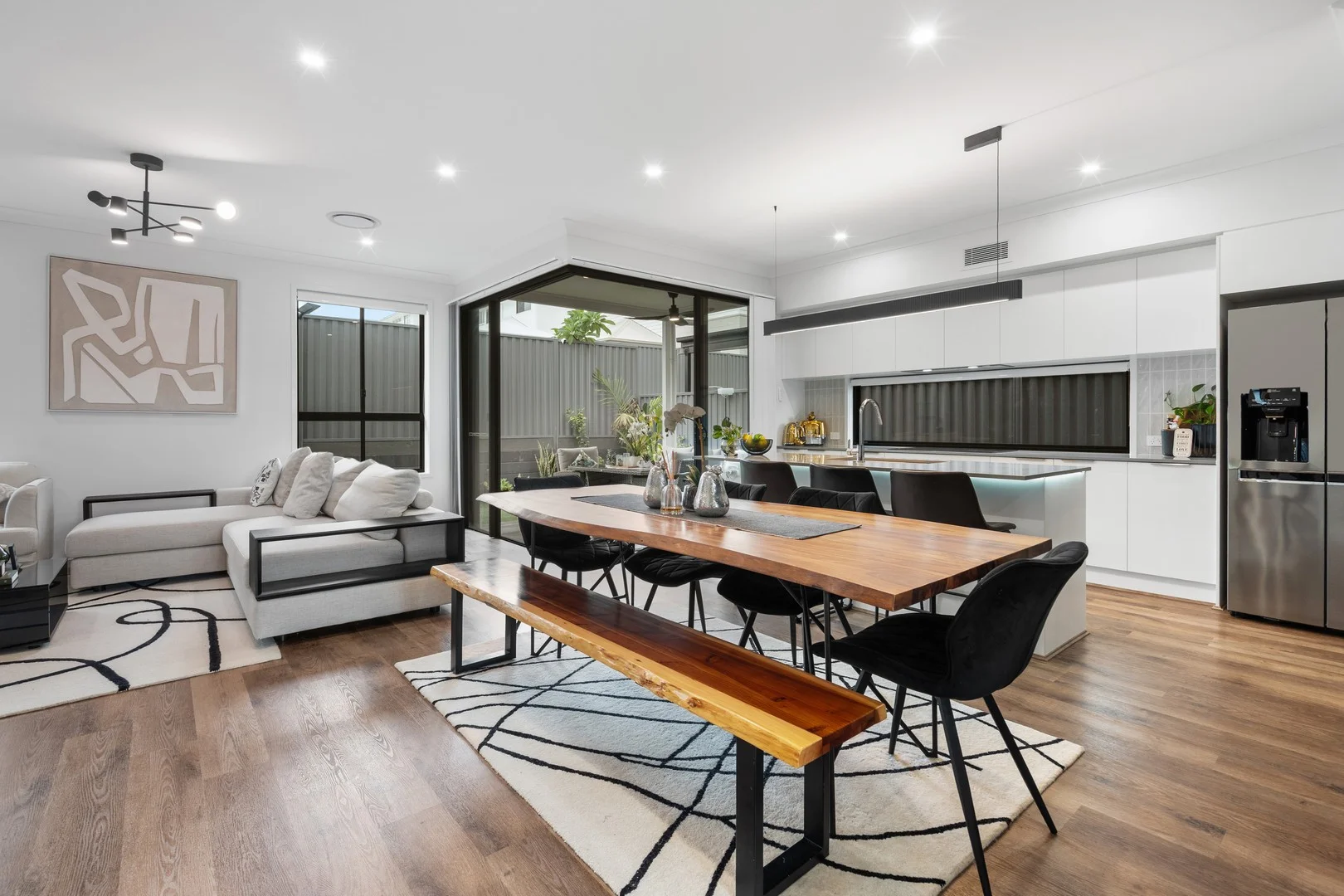 18 Sandpiper Terrace, Worongary QLD 4213