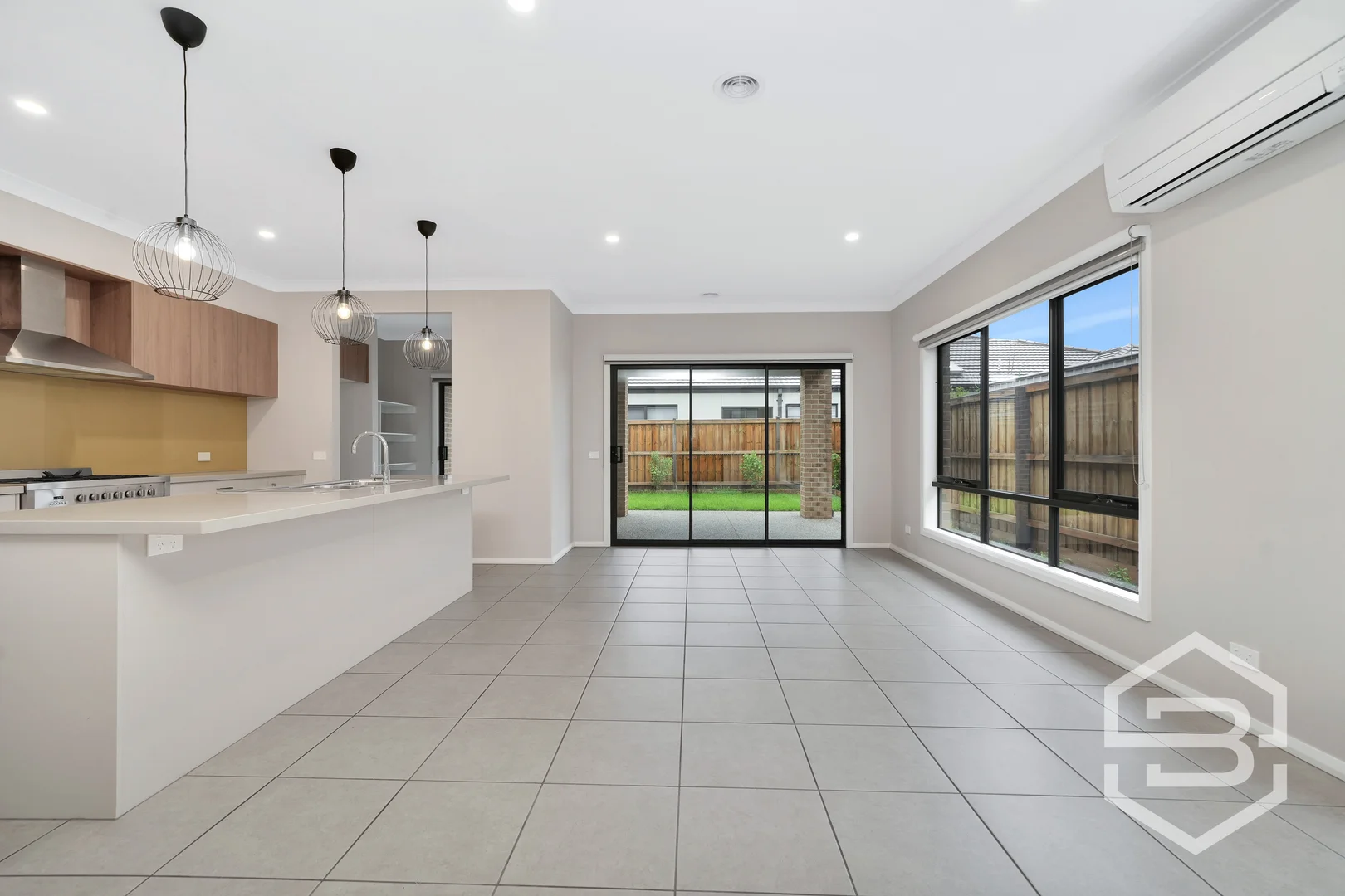 Additional image 4 of 7 Handsome Ave, Clyde North VIC 3978