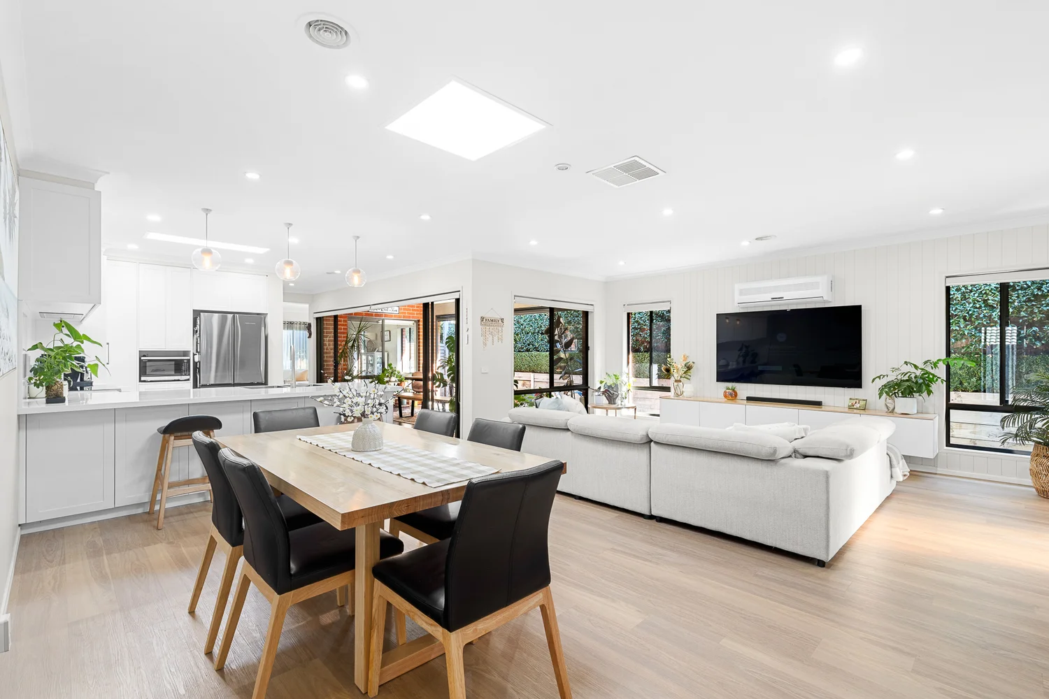 Additional image 9 of 8 St Mellion Close, Sunbury VIC 3429