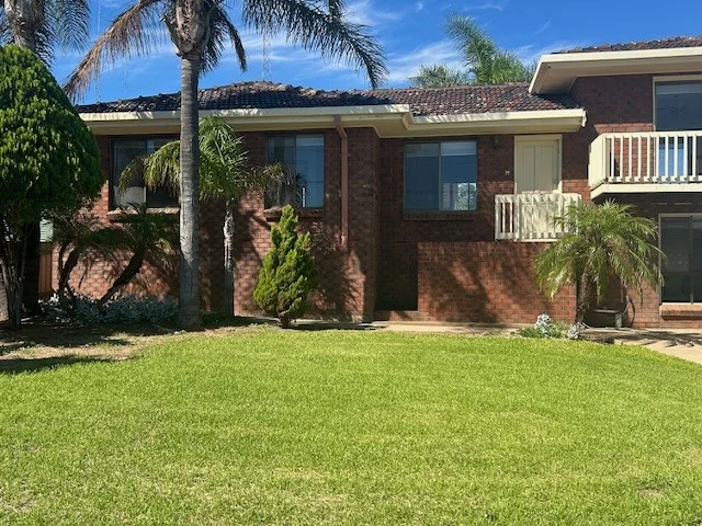 14 Fisherman Bay Road, Port Broughton SA 5522