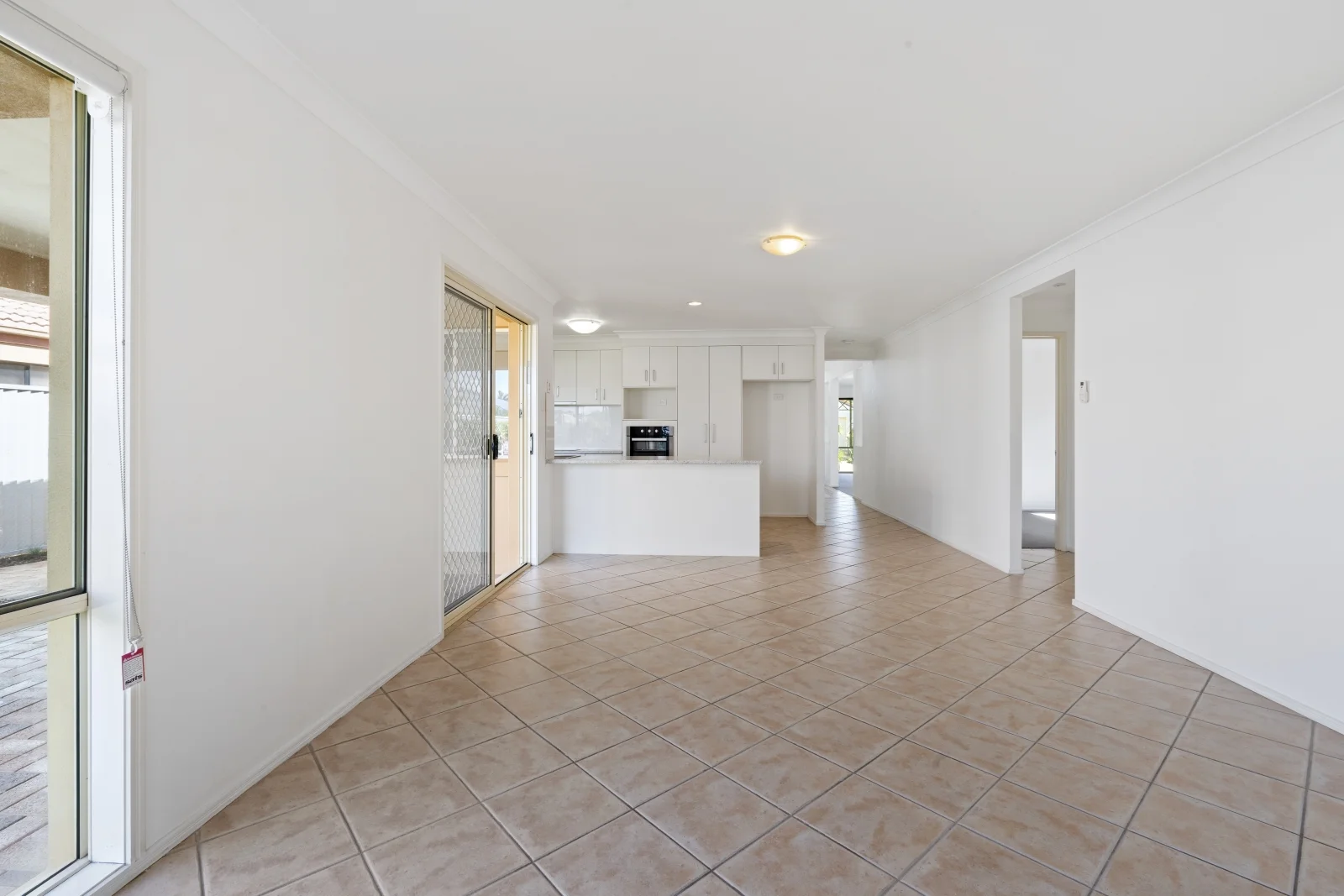 Additional image 5 of 4 Oakridge Place, Molendinar QLD 4214