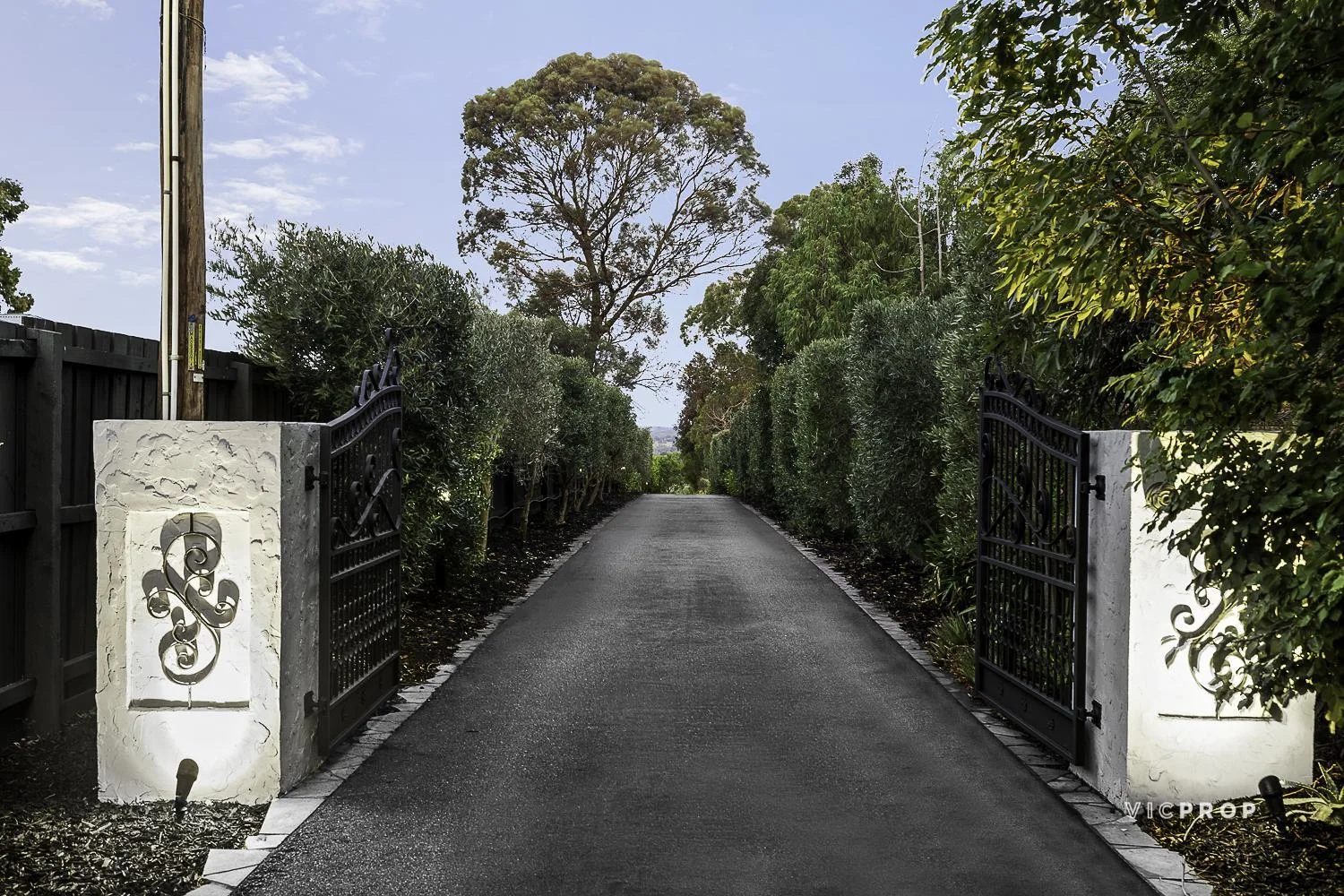 Additional image 4 of 8 Panorama Avenue, Lower Plenty VIC 3093