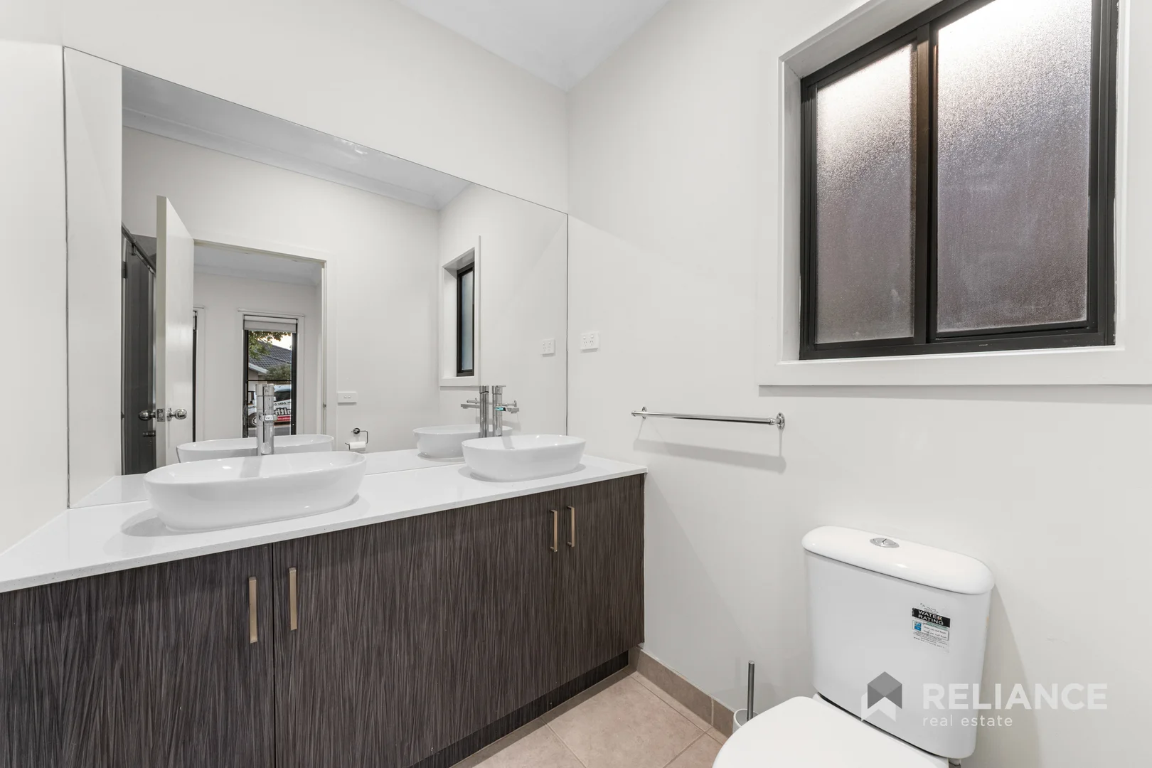 Additional image 3 of 11 Edwin Close, Manor Lakes VIC 3024