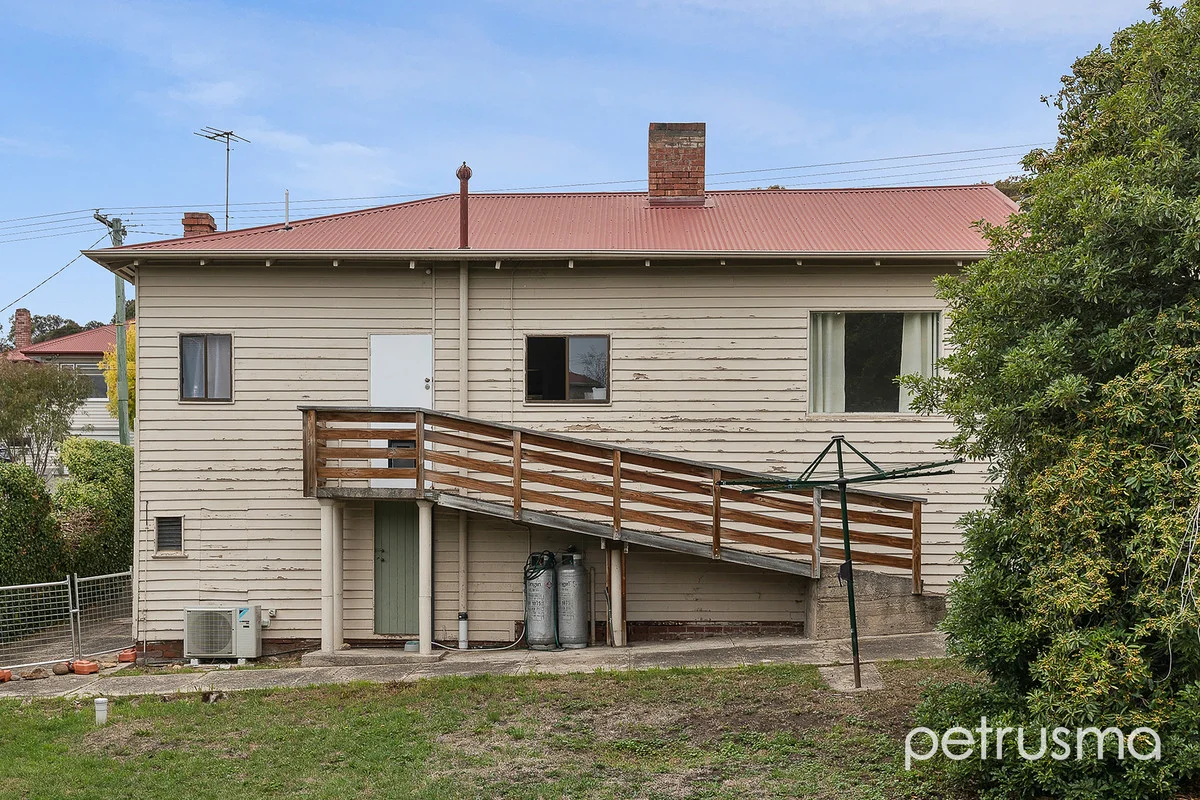 Additional image 23 of 34 Oldham Avenue, New Town TAS 7008