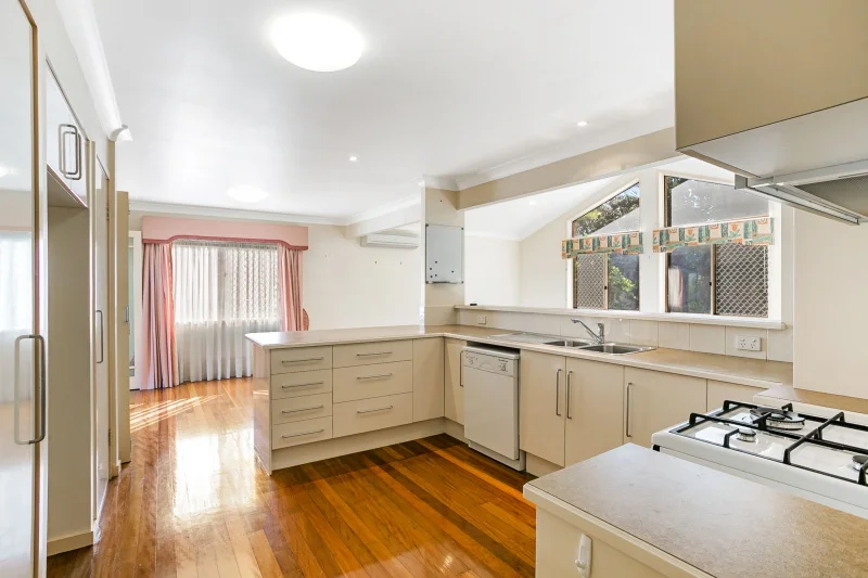 Additional image 2 of 70 Dewar Terrace, Sherwood QLD 4075