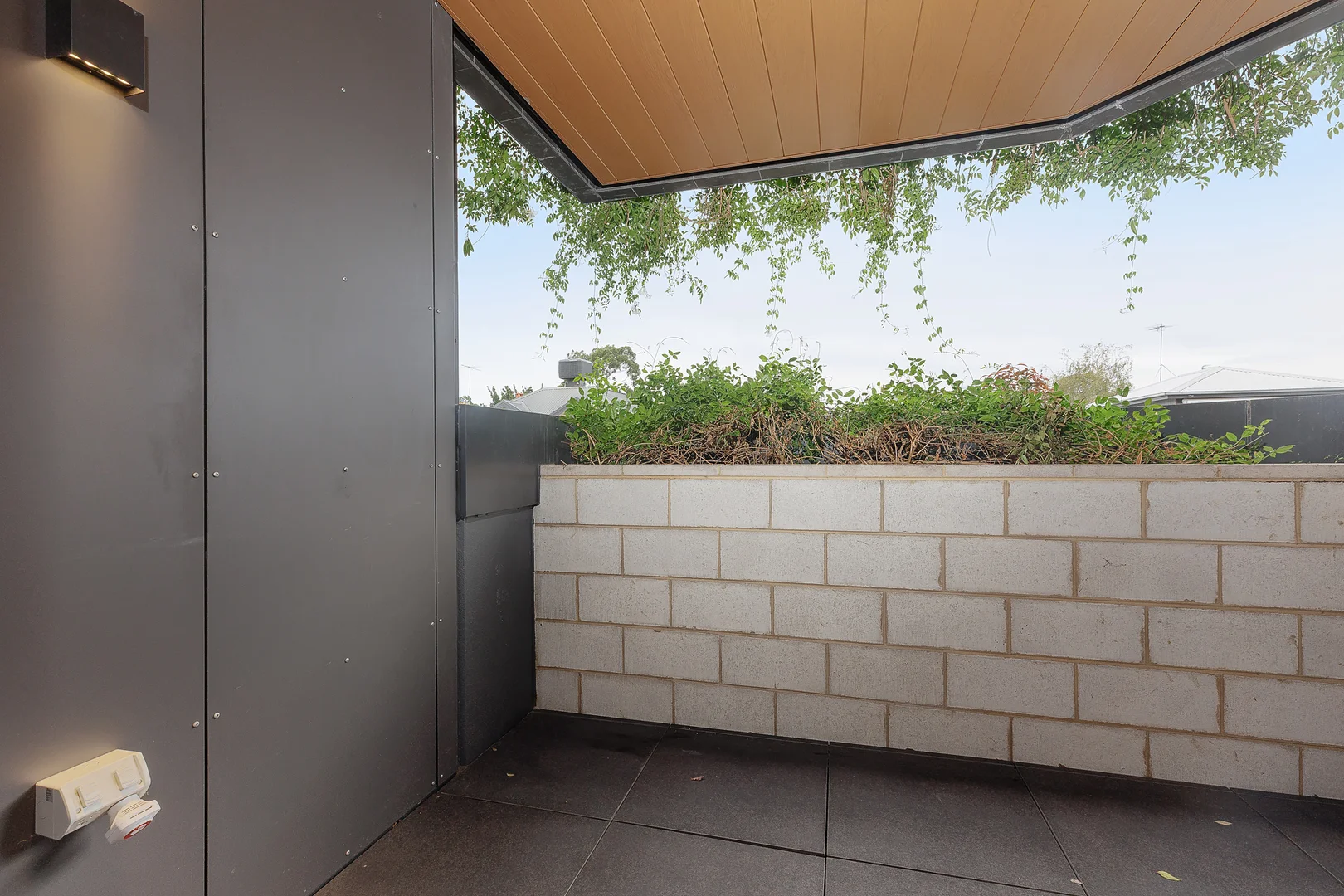 Additional image 8 of 4/710 Burwood Road, Hawthorn East VIC 3123