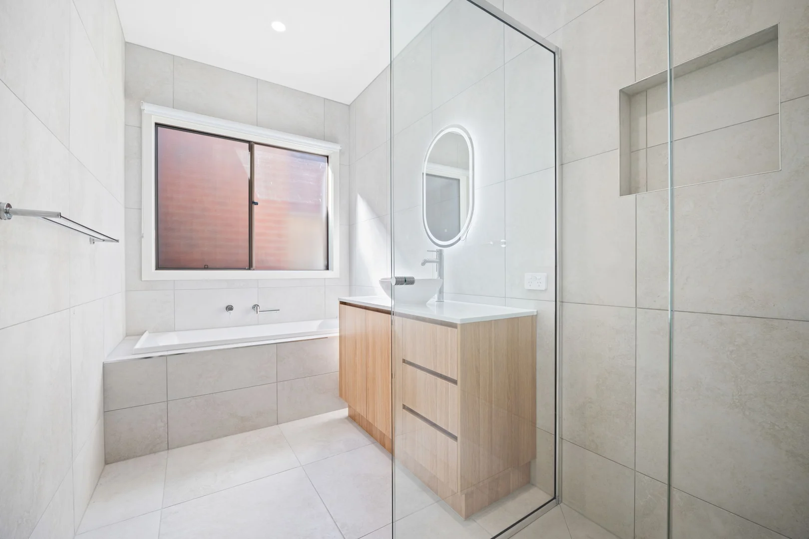 Additional image 10 of 41 Paskas Drive, Fraser Rise VIC 3336