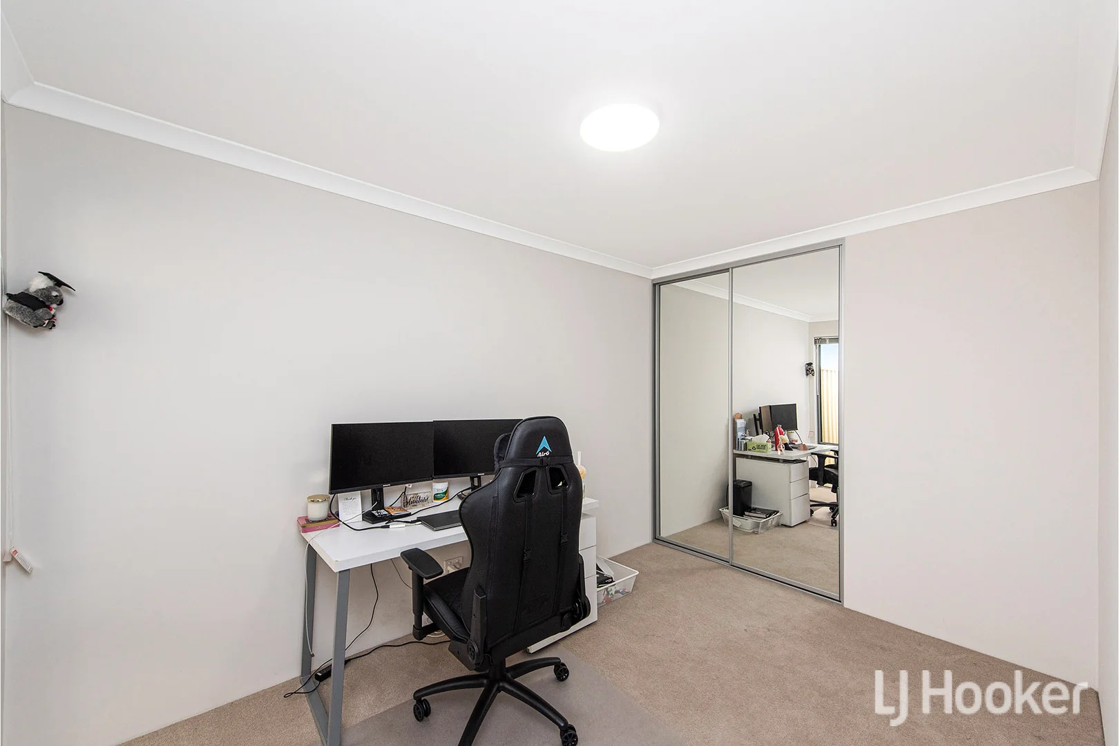 Additional image 11 of 5/107 Owtram Road, Armadale WA 6112
