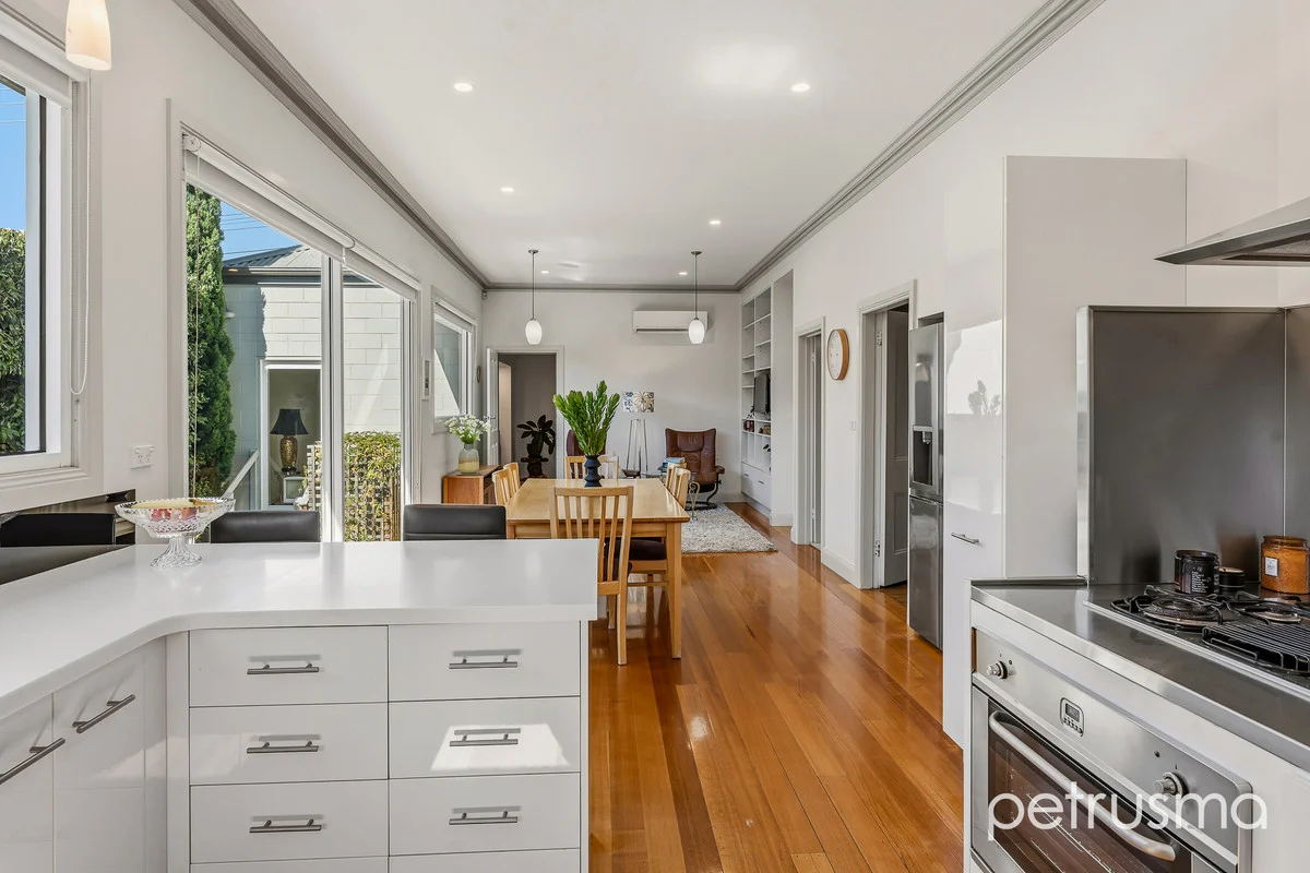 Additional image 8 of 2 Greenlands Avenue, Sandy Bay TAS 7005