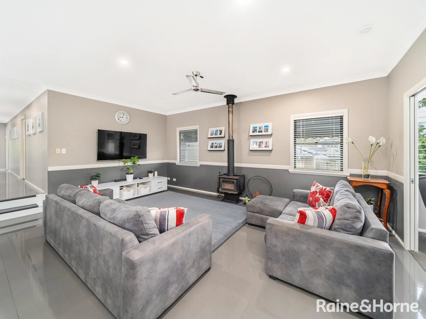Additional image 2 of 28 Pascali Crescent, Eatons Hill QLD 4037