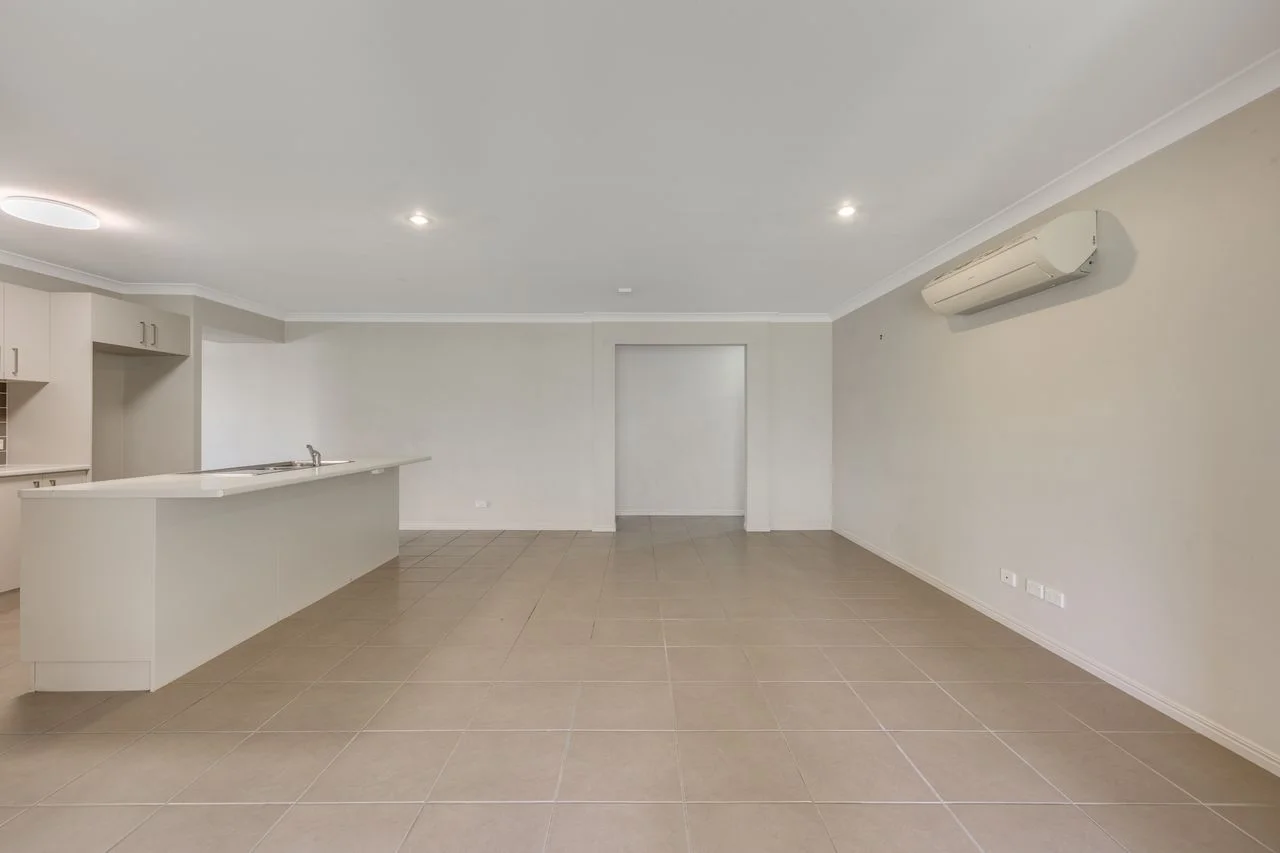 Additional image 3 of 1 Madeleine Court, Glenvale QLD 4350