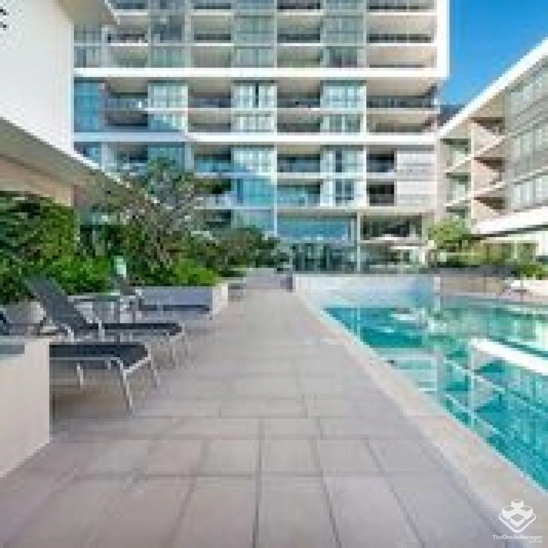 ID:21172651/33 T E Peters Drive, Broadbeach QLD 4218