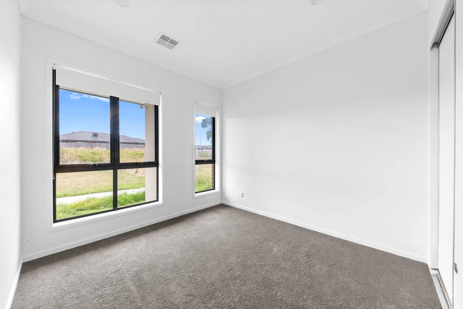 Additional image 6 of 484 Casey Fields Boulevard, Cranbourne East VIC 3977