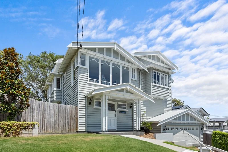 10 Northam Avenue, Bardon QLD 4065
