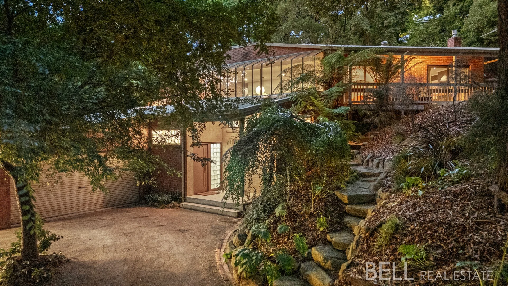 52 Olinda Creek Road, Kalorama VIC 3766