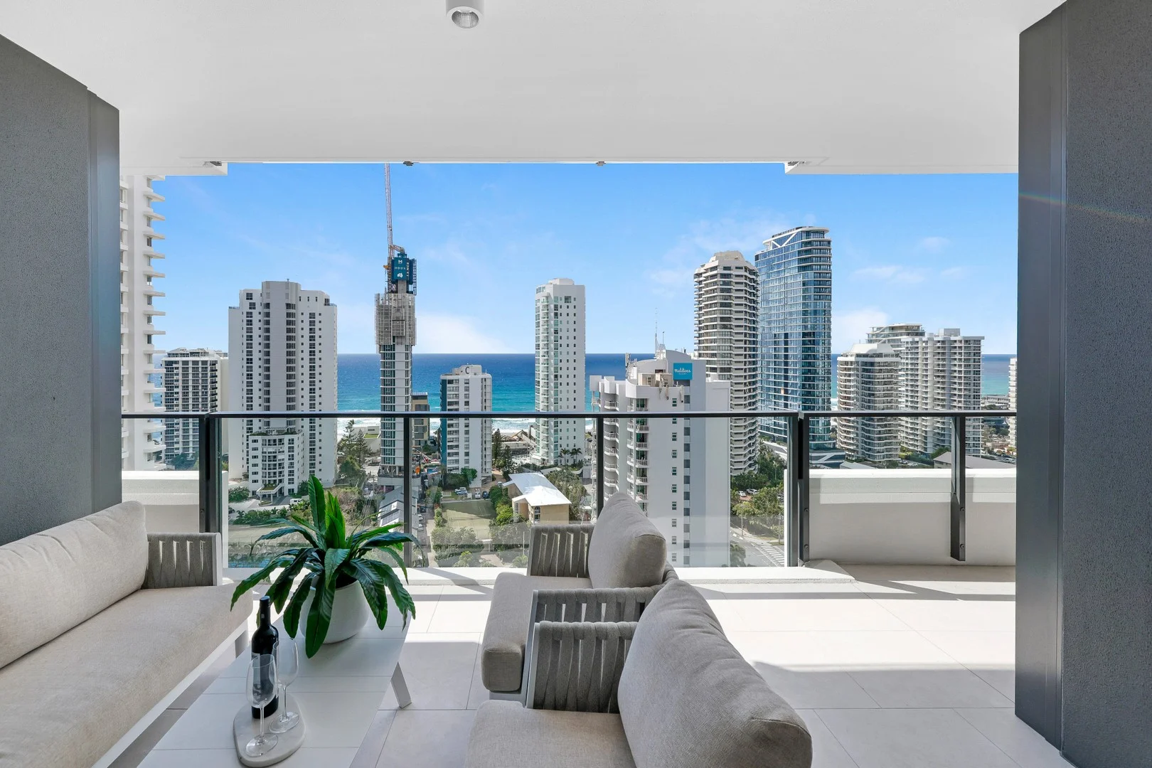 163/25 Woodroffe Avenue, Main Beach QLD 4217