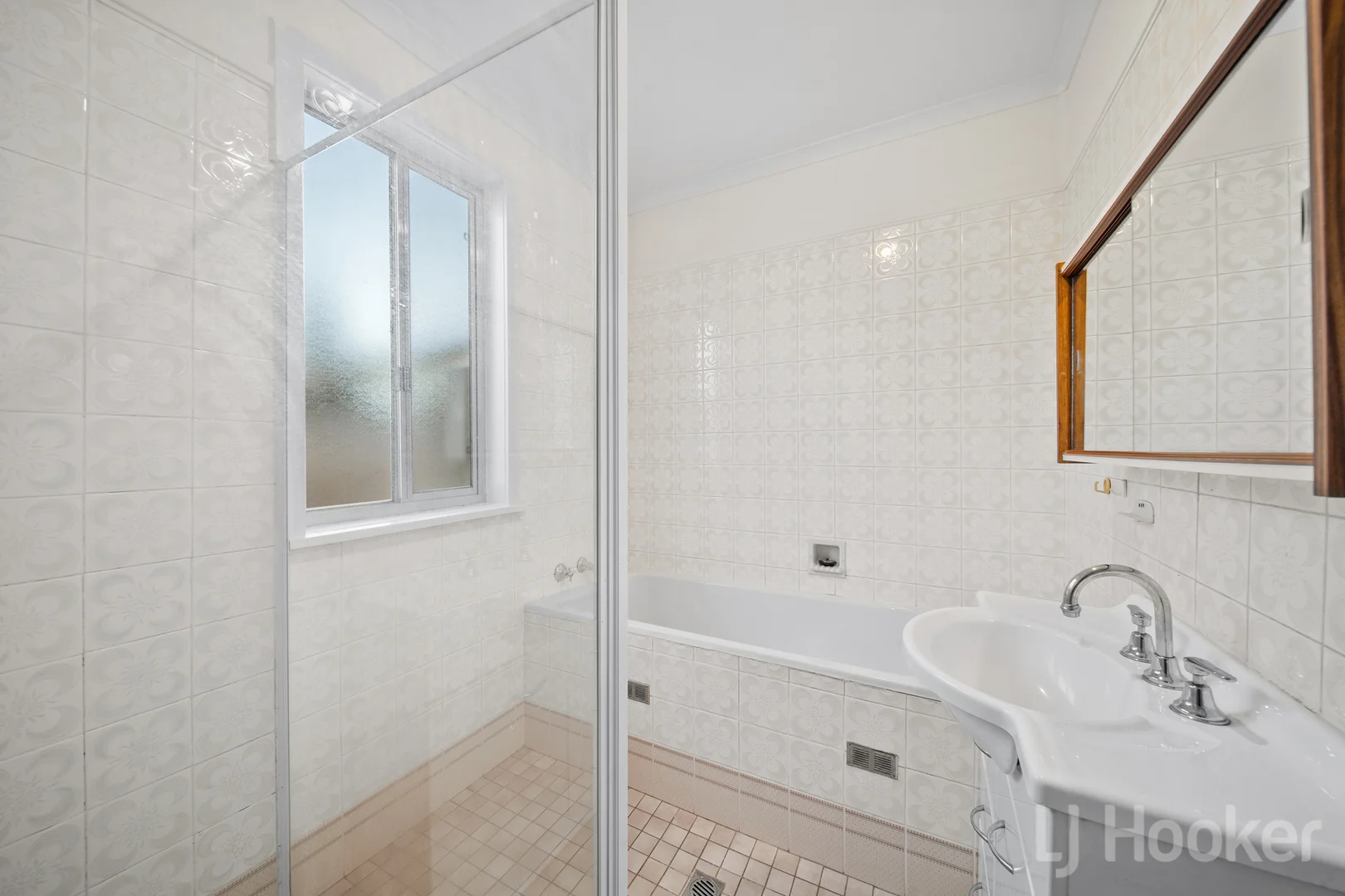 Additional image 14 of 26 Kinkora Place, Crestwood NSW 2620