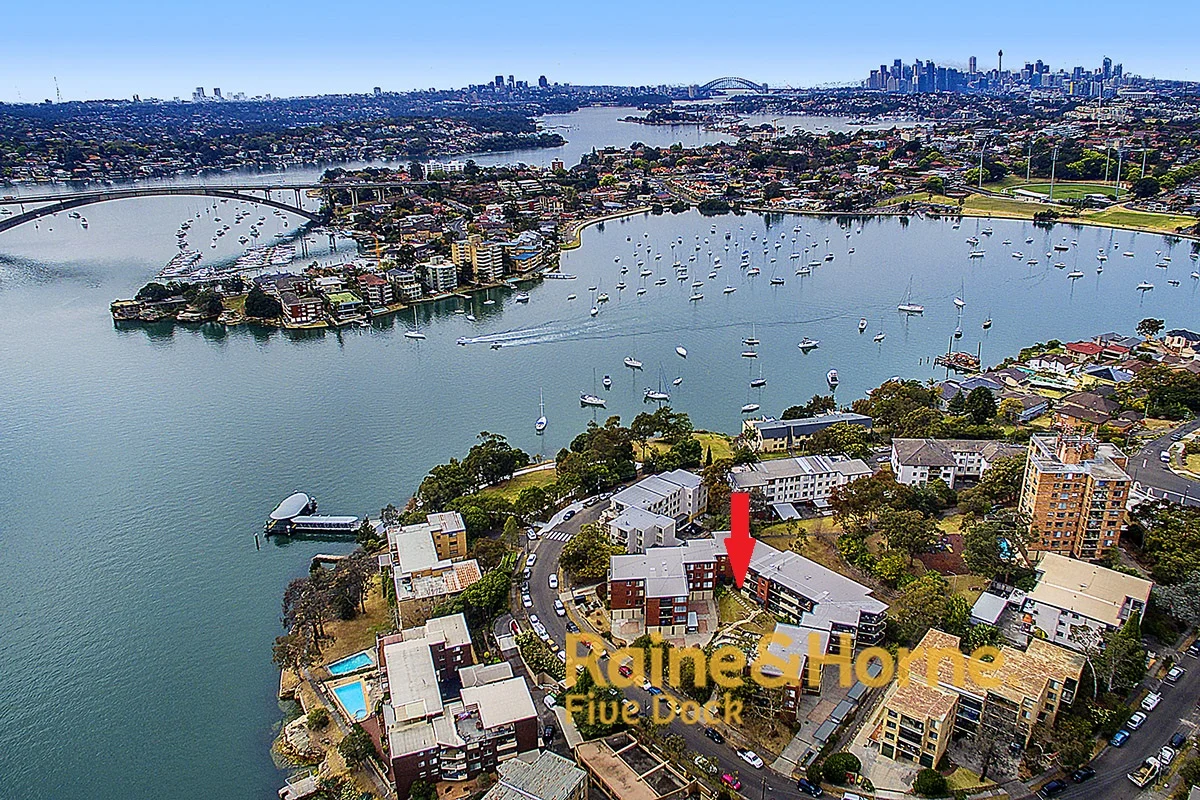 16/8 BORTFIELD DRIVE, Chiswick NSW 2046