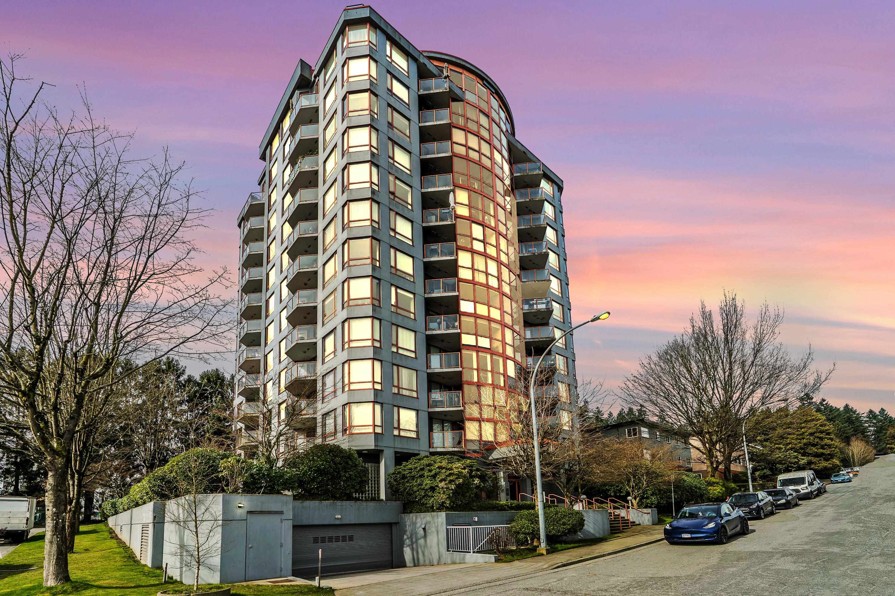 901-38 Leopold Place, New Westminster, BC, V3L 2C6