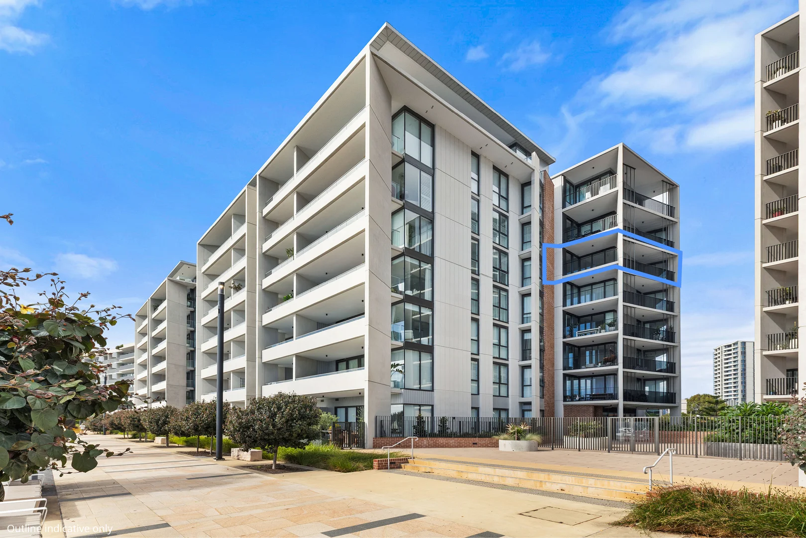 Additional image 2 of Level 5, 504/43 Honeysuckle Drive, Newcastle NSW 2300