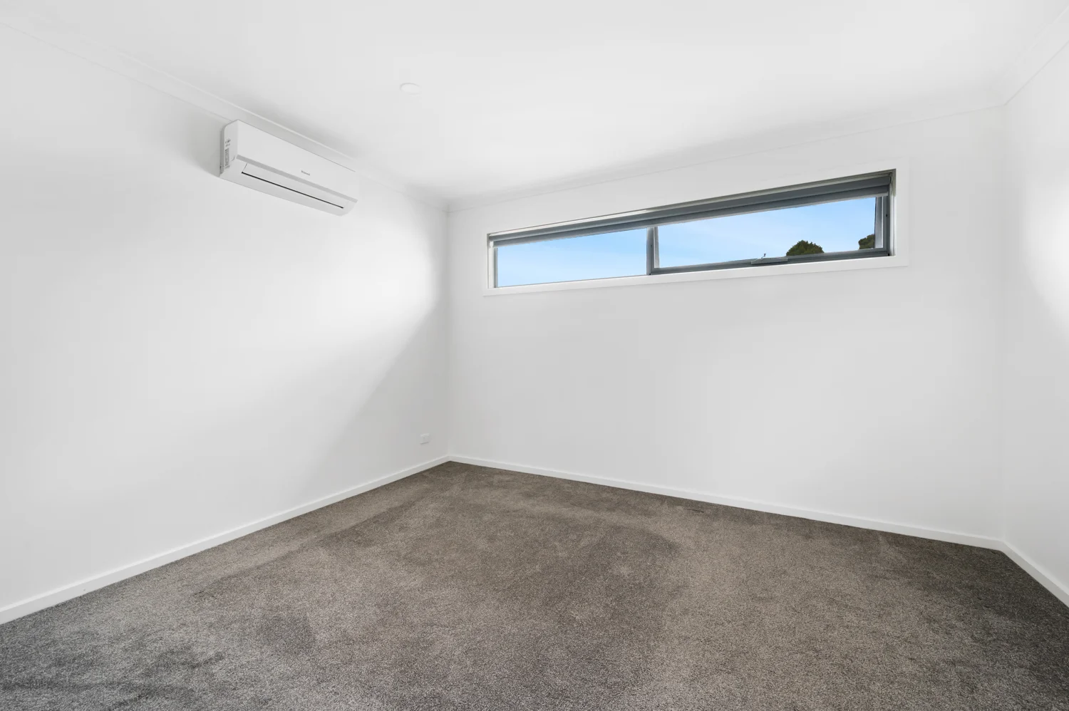 Additional image 7 of 2/66 Blenheim Road, Newport VIC 3015