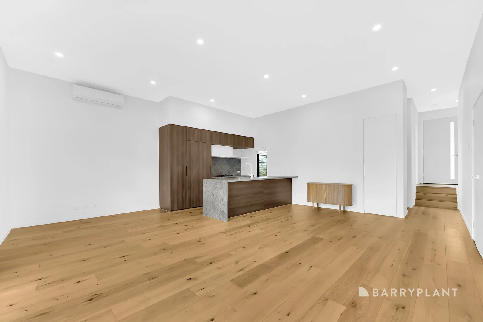 Additional image 2 of 40 Nova Circuit, Bundoora VIC 3083