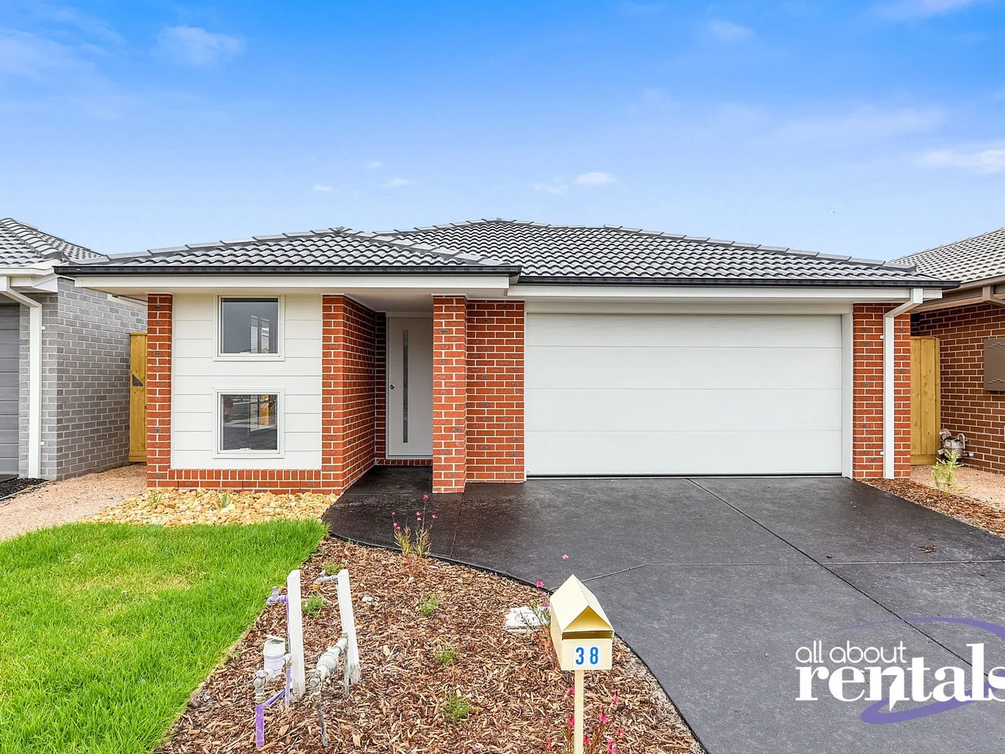 38 Lotus Street, Pakenham VIC 3810
