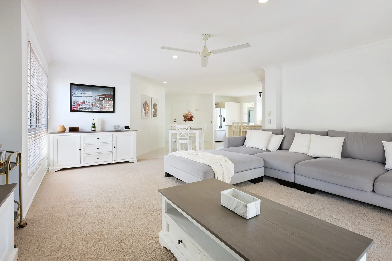 Additional image 3 of 8 Harrow Place, Arundel QLD 4214