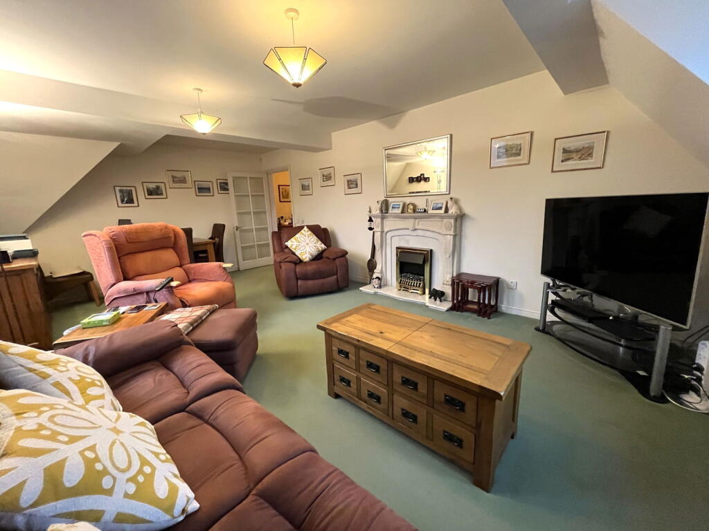 Silvermead Court, Wythall photo 5