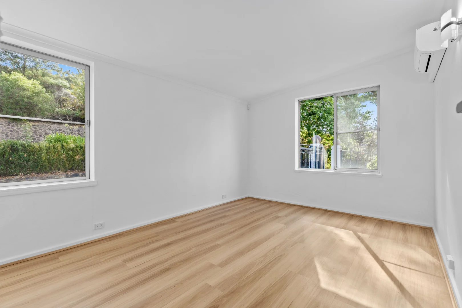 Additional image 6 of 125 Mugga Way, Red Hill ACT 2603