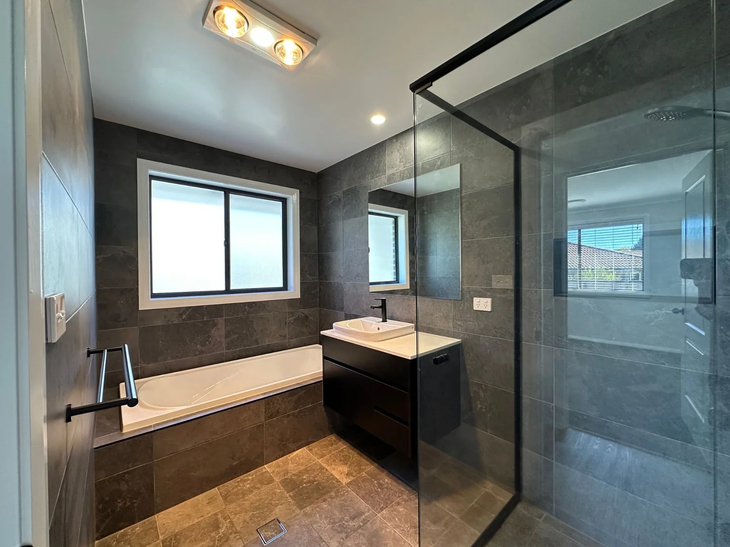 Additional image 15 of 13 Streatfeild Close, Blayney NSW 2799