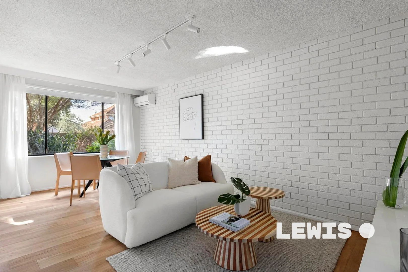 4/2 Moore St, Coburg VIC 3058