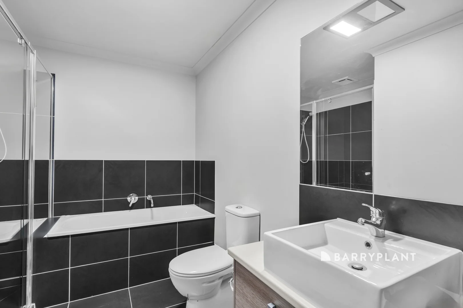 Additional image 5 of 38 Berrybank Terrace, Botanic Ridge VIC 3977