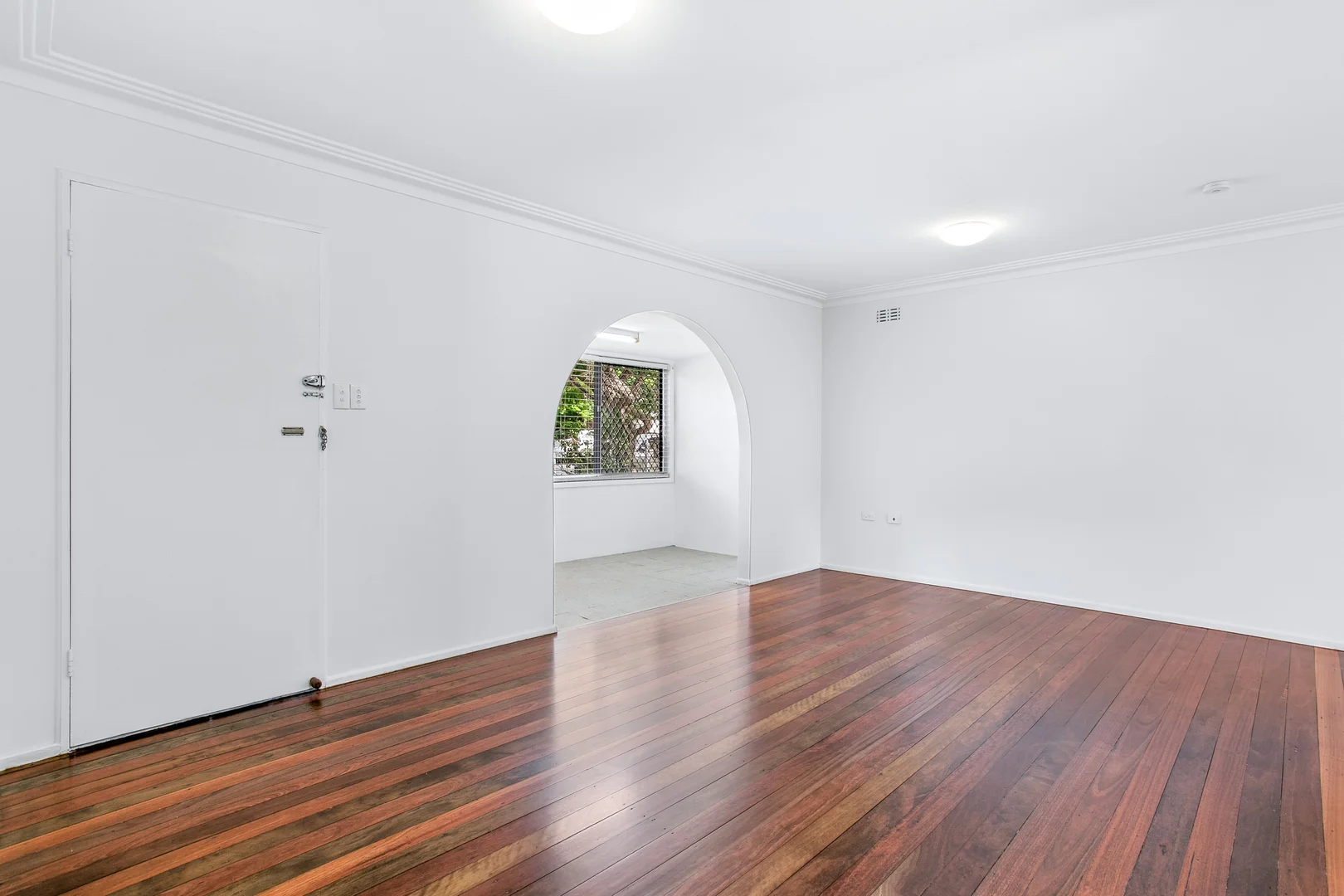 58 Harris Street, Labrador QLD 4215 photo 4