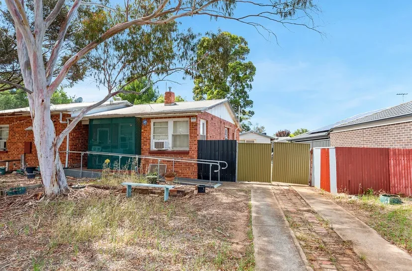 6 Davey Street, Elizabeth Park SA 5113
